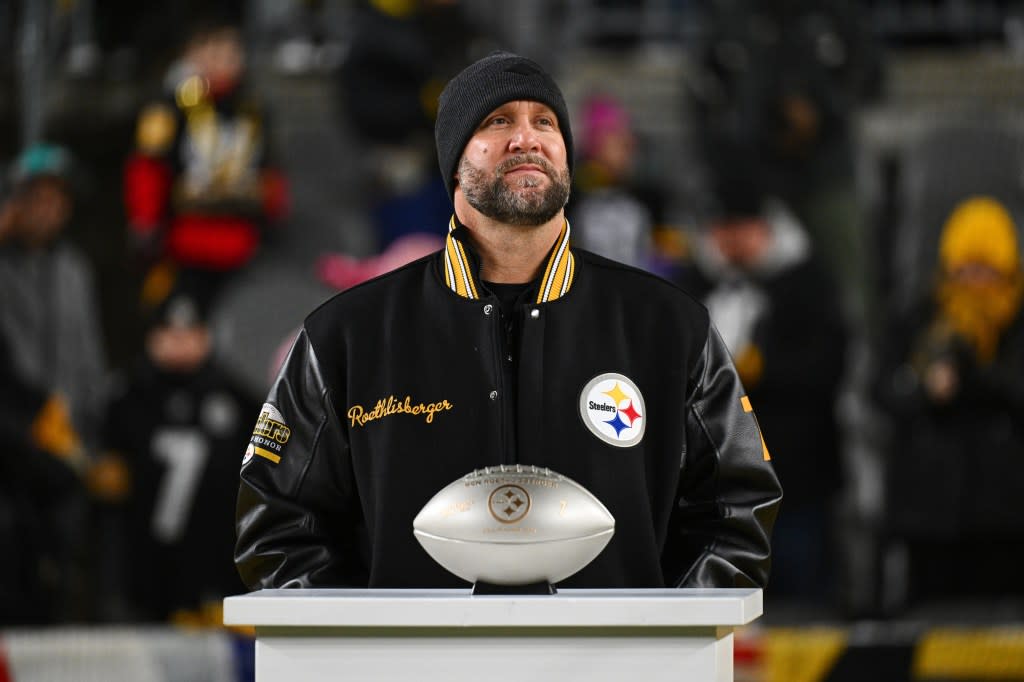 Ben Roethlisberger, former Pittsburgh Steelers quarterback participates in a ceremony at halftime of an NFL football game against the Miami Dolphins in Pittsburgh, Monday, Dec. 15, 2025. AP