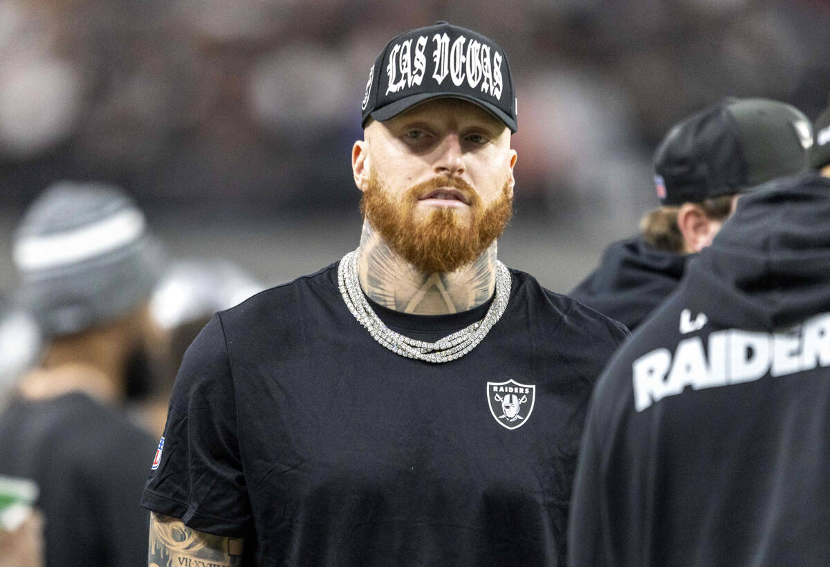 Raiders Maxx Crosby addresses trade rumors started by Jay Glazer | Raiders News