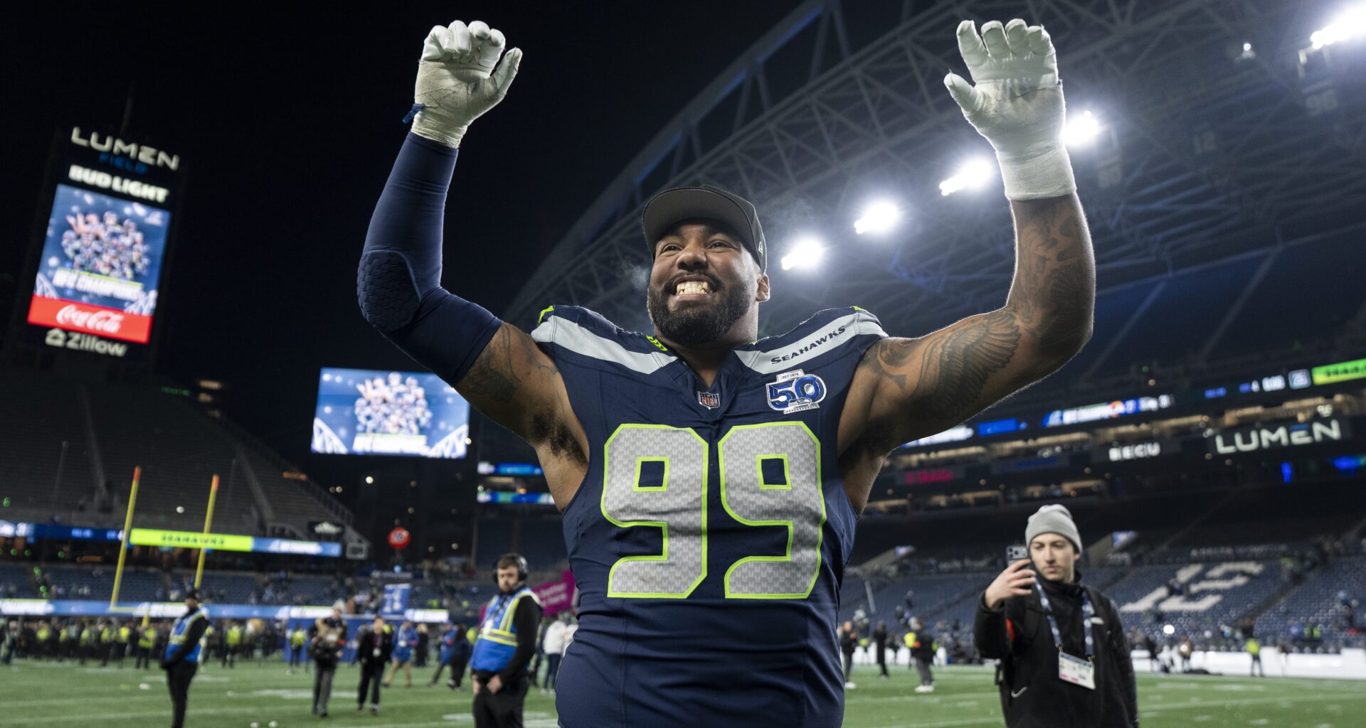 Seattle Seahawks' Leonard Williams is NFL’s biggest 'Magic: The Gathering' player