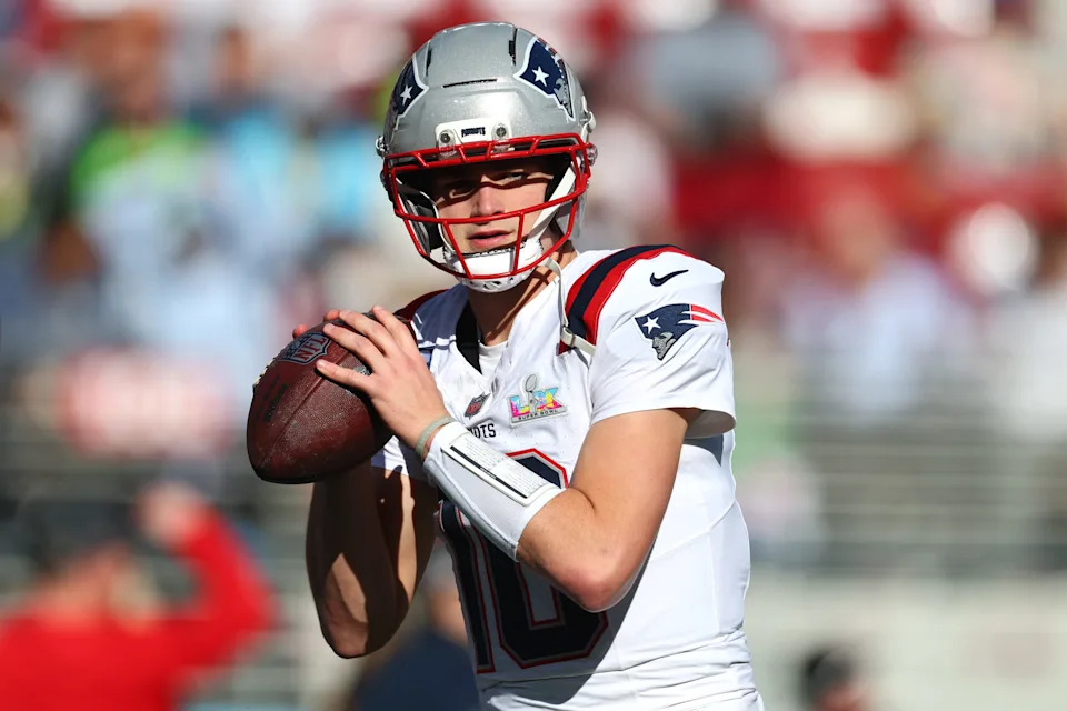 New England Patriots QB Drake Maye warms up before Super Bowl 60.