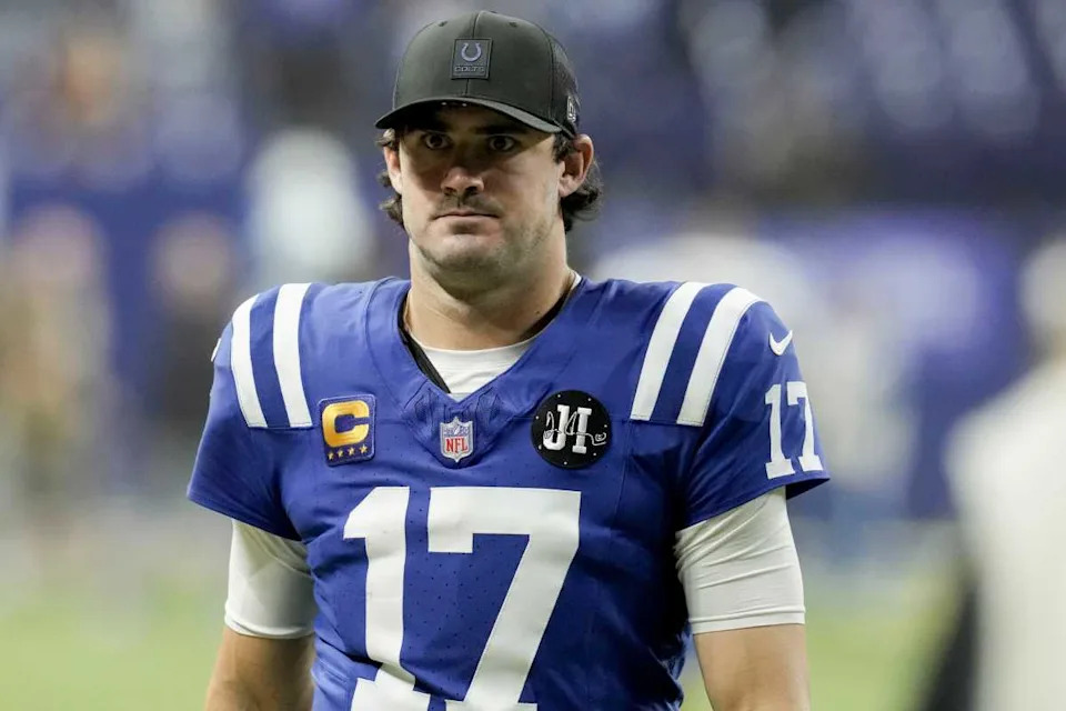 Indianapolis Colts quarterback Daniel Jones (17).© Christine Tannous&sol;IndyStar &sol; USA TODAY NETWORK via Imagn Images