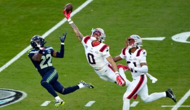 Patriots v Seahawks score, half-time show updates