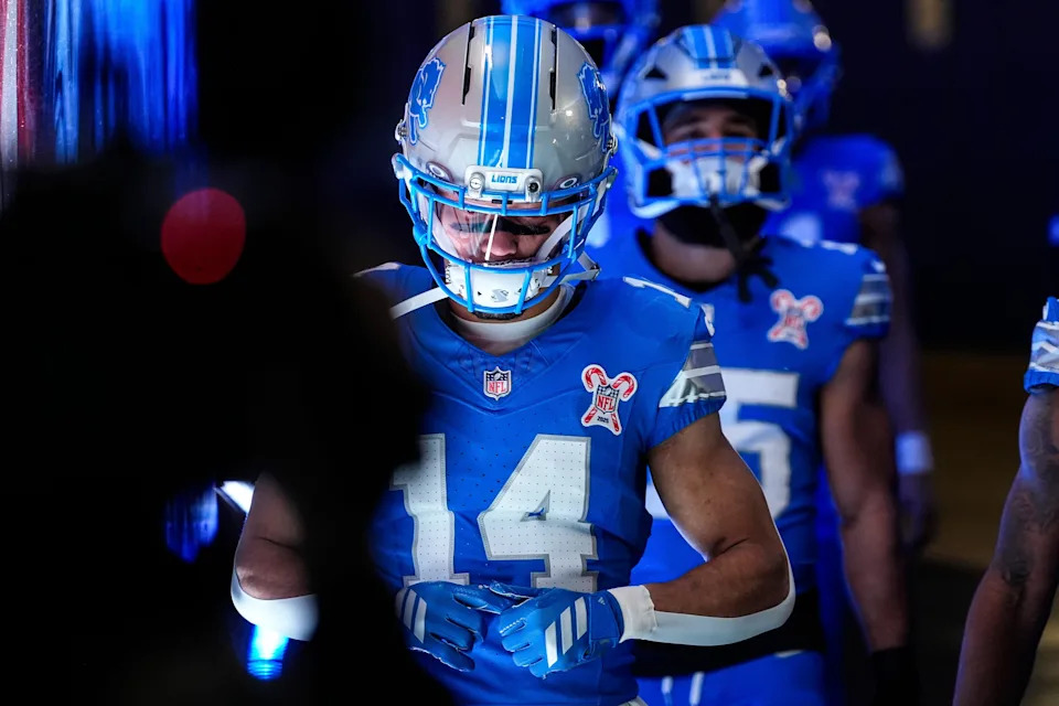 Detroit Lions wide receiver Amon-Ra St. Brown (14) walks down the tunnel for warm up at Ford Field in Detroit on Sunday, Dec. 21, 2025.