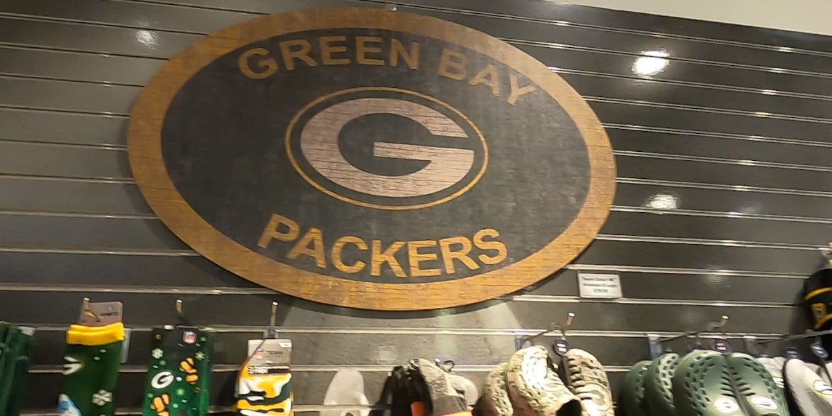 Packers Give Back awards $125,000 Veterans Impact Grants to Dogs2DogTags and Guitars for Vets