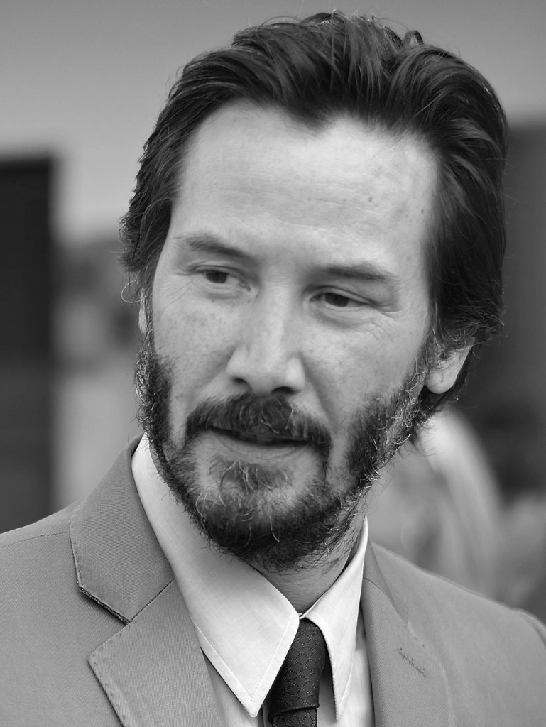False rumor has it that Keanu Reeves was offered a spot on the Baltimore Ravens team
