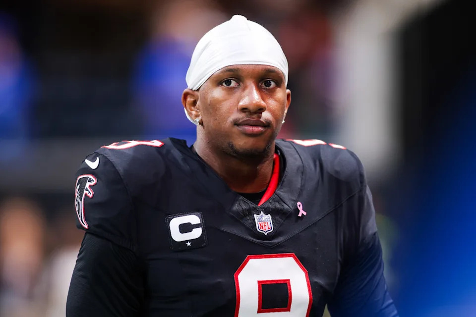 Atlanta Falcons quarterback Michael Penix Jr. (9).© Brett Davis-Imagn Images