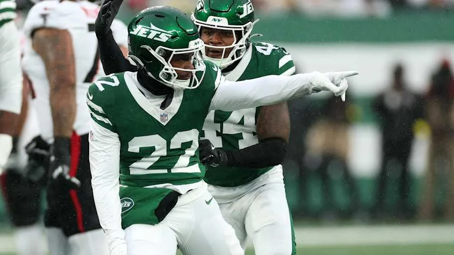 New York Jets safety Tony Adams