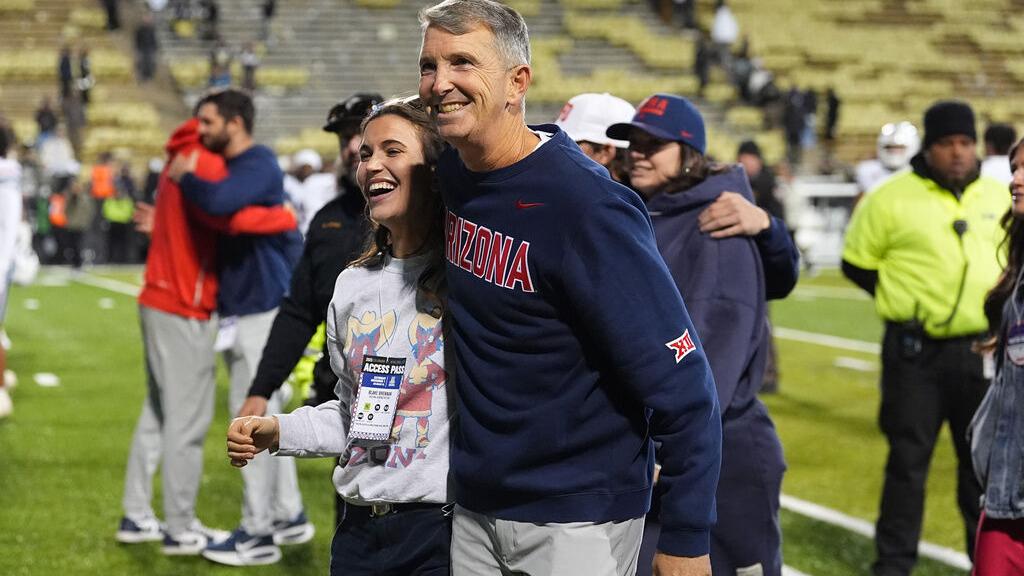 Arizona football head coach Brent Brennan officially lands contract extension
