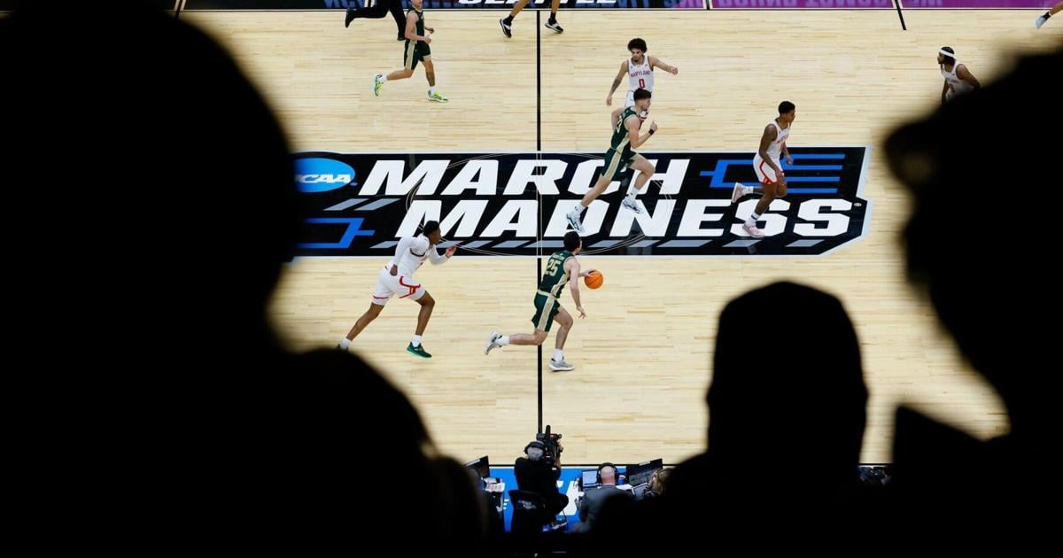 NFL media deal, NCAA tournament expansion and more Hotline predictions | University Of Washington