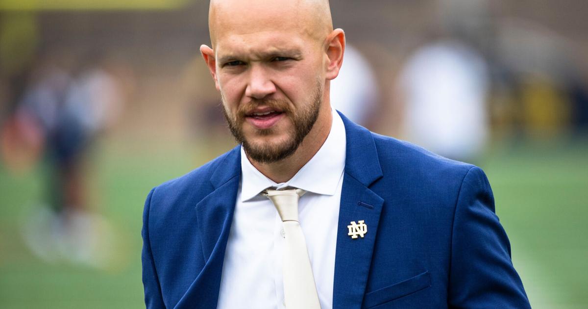 Chris O'Leary returns to Chargers as defensive coordinator, replacing mentor Jesse Minter | NFL