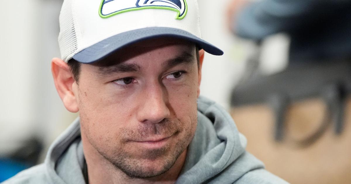 Seahawks OC Klint Kubiak says 'Hell yeah, I'm going' to coach the Raiders | Pro National Sports