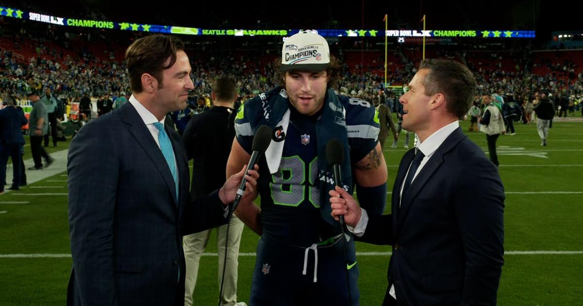 His dad had never seen him play in an NFL game before Super Bowl LX. All Kenneth Walker did was go out and win MVP | National and World News