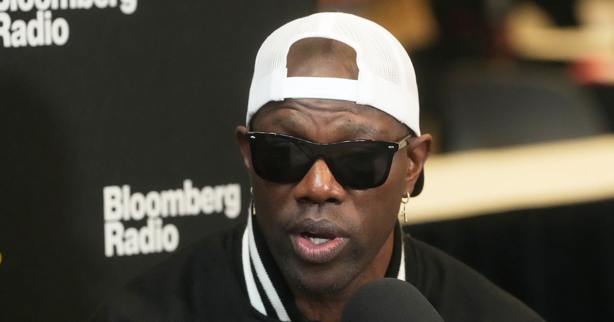 Terrell Owens says he’d take George Pickens over CeeDee Lamb in battle of Cowboys WRs