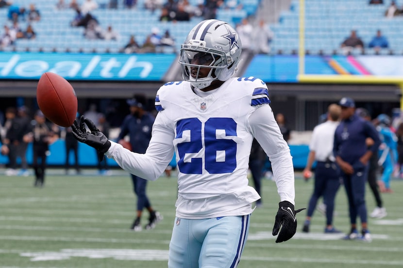 Dallas Cowboys cornerback Daron Bland (26) warms up before an NFL football game against the...