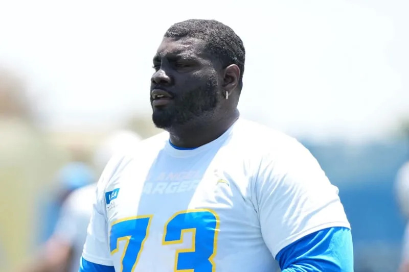 NFL, American Football Herren, USA Los Angeles Chargers OTA May 27, 2025 El Segundo, CA, USA Los Angeles Chargers guard Mekhi Becton 73 during organized team activities at The Bolt. El Segundo The Bolt CA USA, EDITORIAL USE ONLY PUBLICATIONxINxGERxSUIxAUTxONLY Copyright: xKirbyxLeex 20250527_jhp_al2_0042