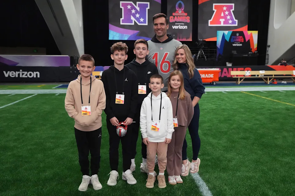 Cincinnati Bengals quarterback Joe Flacco poses with his family at the Pro Bowl Games