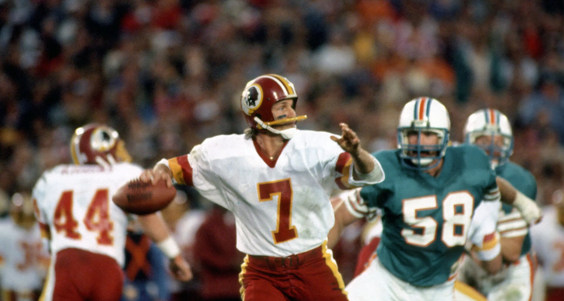 Joe Theismann pays respect to Sonny Jurgensen
