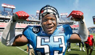 Titans great Keith Bulluck has direct message to potential free agents