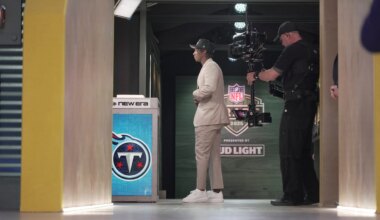 Tennessee Titans still land Cam Ward in CBS Sports 2025 NFL re-draft