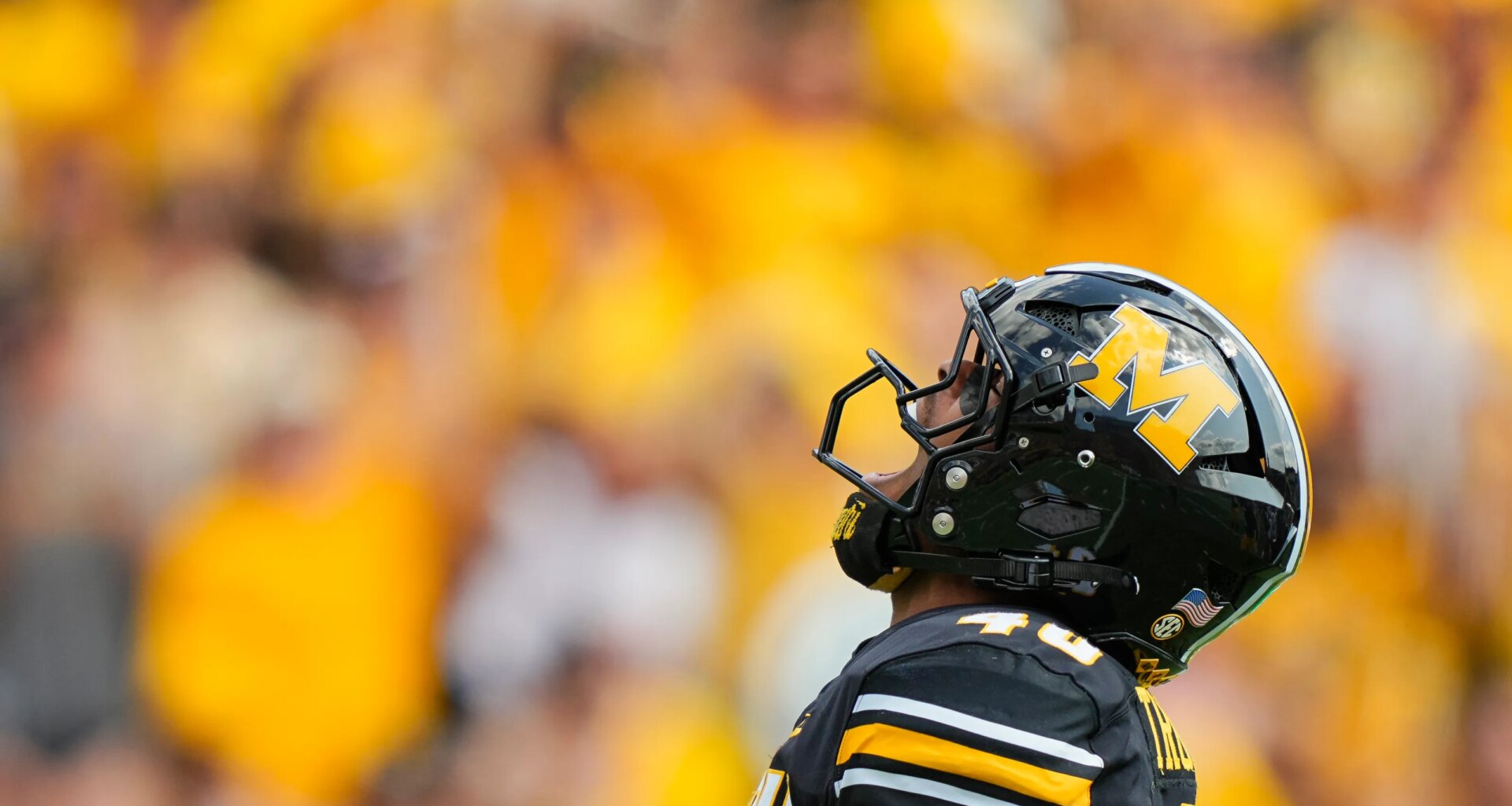 Jaguars pick LB in mock draft; what that might mean for Devin Lloyd