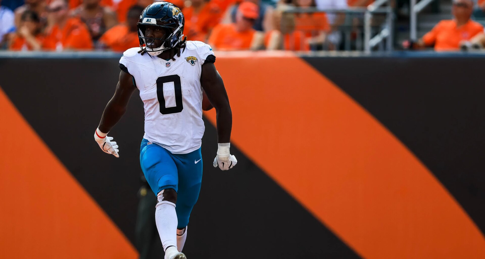 AFC foe named fit for Jaguars LB Devin Lloyd