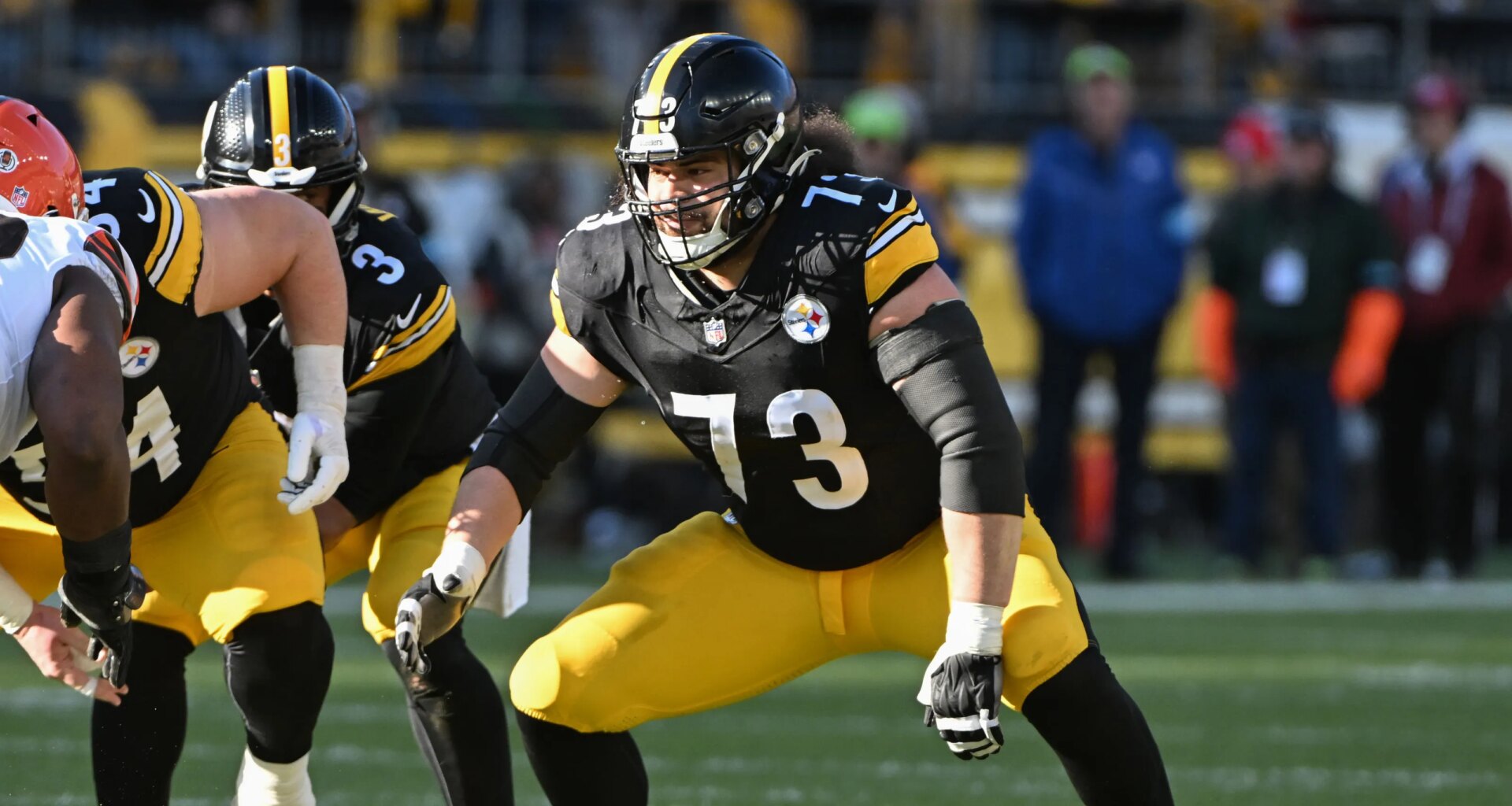 Steelers predicted to lose Isaac Seumalo to Raiders, per PFF