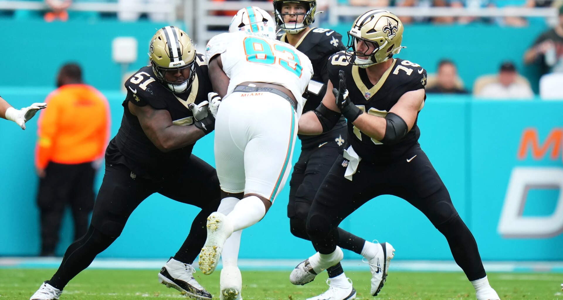 Cesar Ruiz continued to bog down offense