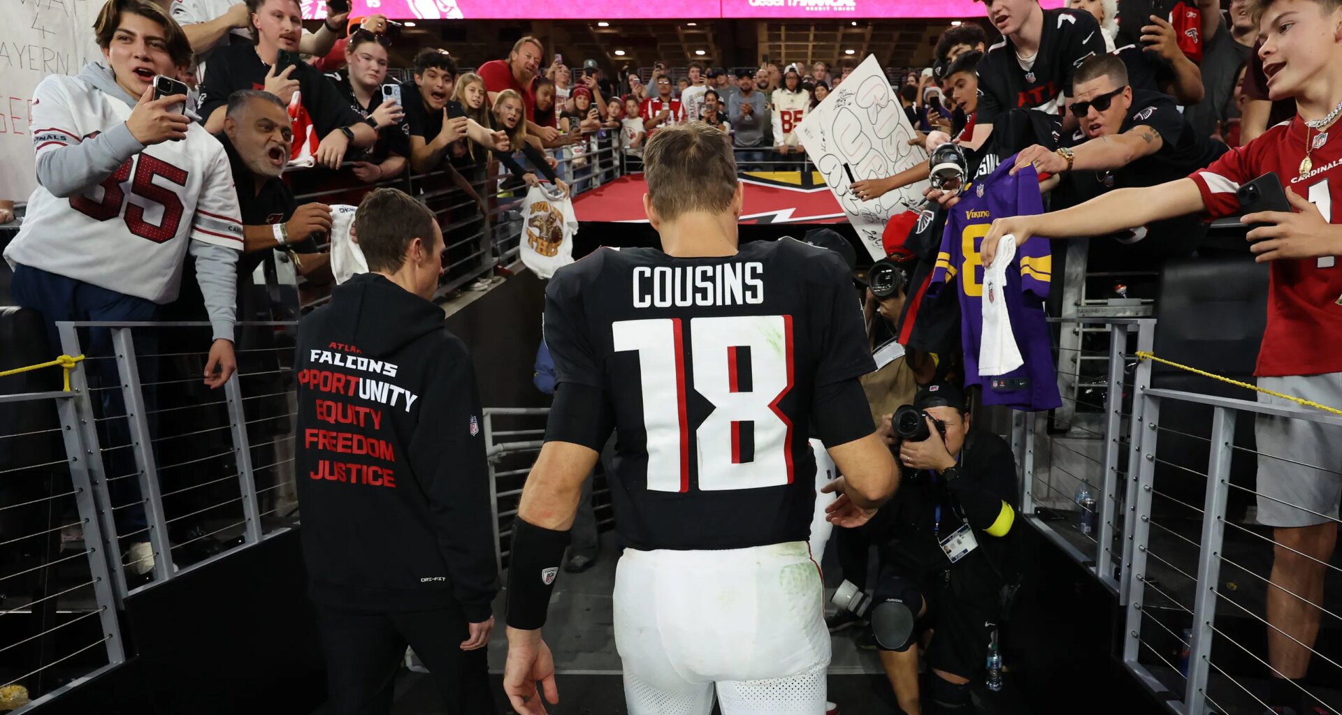 Should Atlanta Falcons trade Kirk Cousins to Vikings?