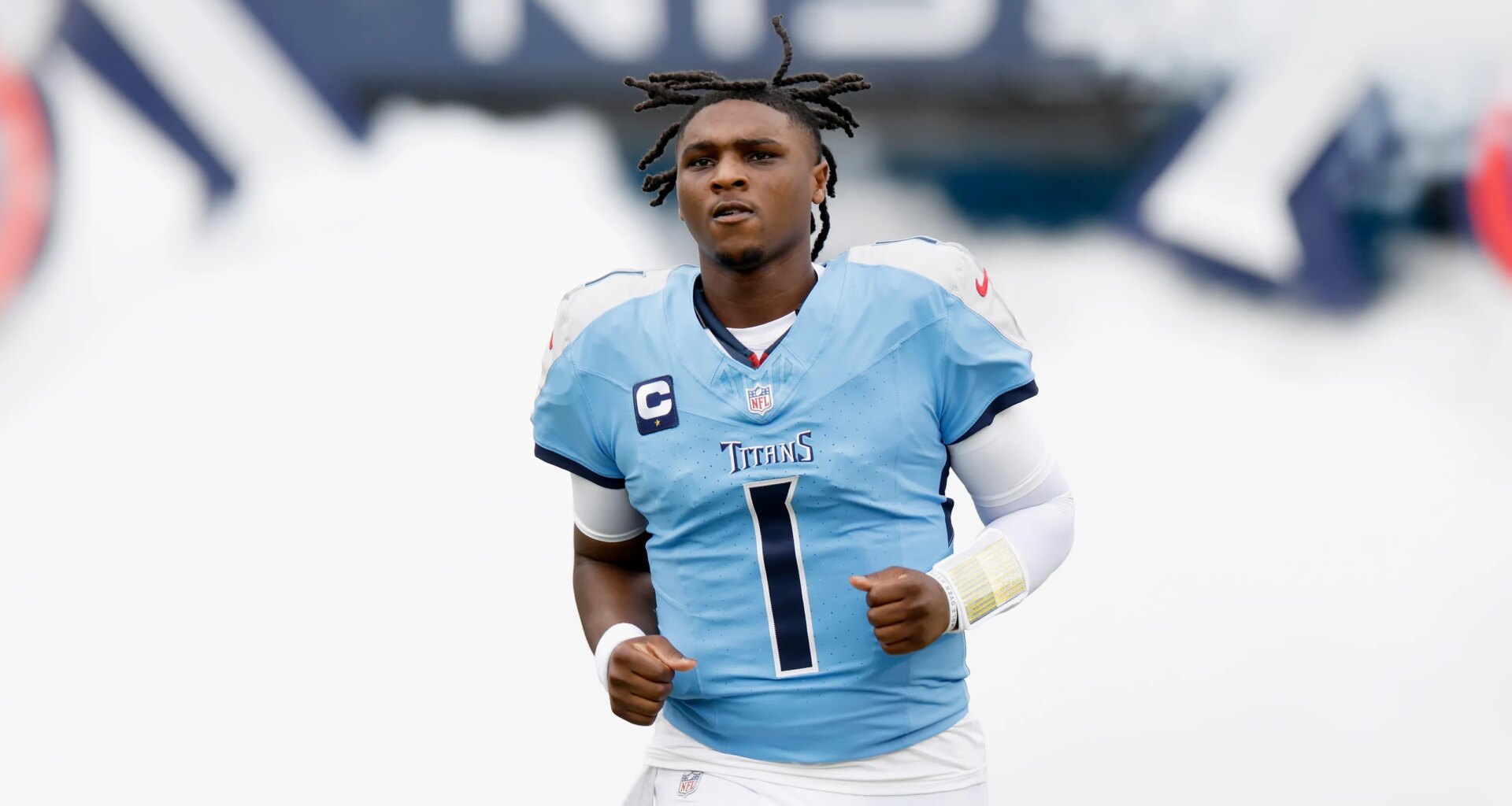 Ex-NFL QB says Cam Ward is a 'big time franchise QB'