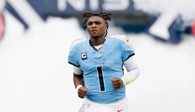 Ex-NFL QB says Cam Ward is a 'big time franchise QB'