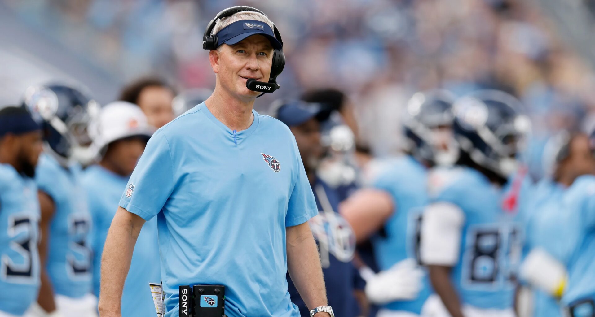 Raiders hiring ex-Titans interim HC Mike McCoy as assistant head coach