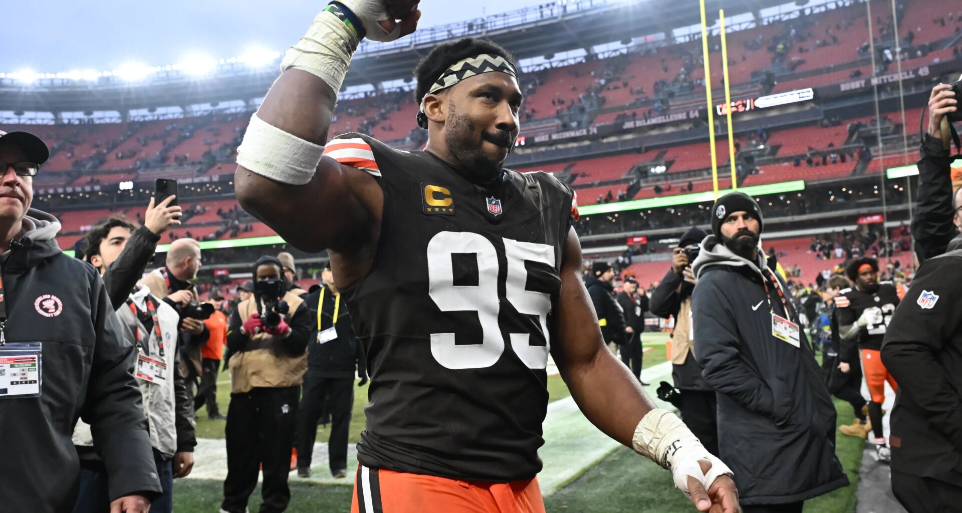 Myles Garrett joins Micah Parsons' podcast to talk ball