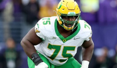 No. 66, Oregon iOL Emmanuel Pregnon