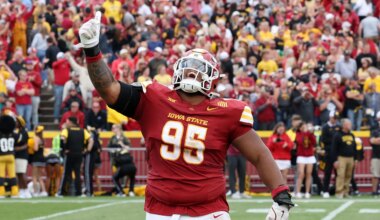 Which defensive tackle draft prospects were invited?