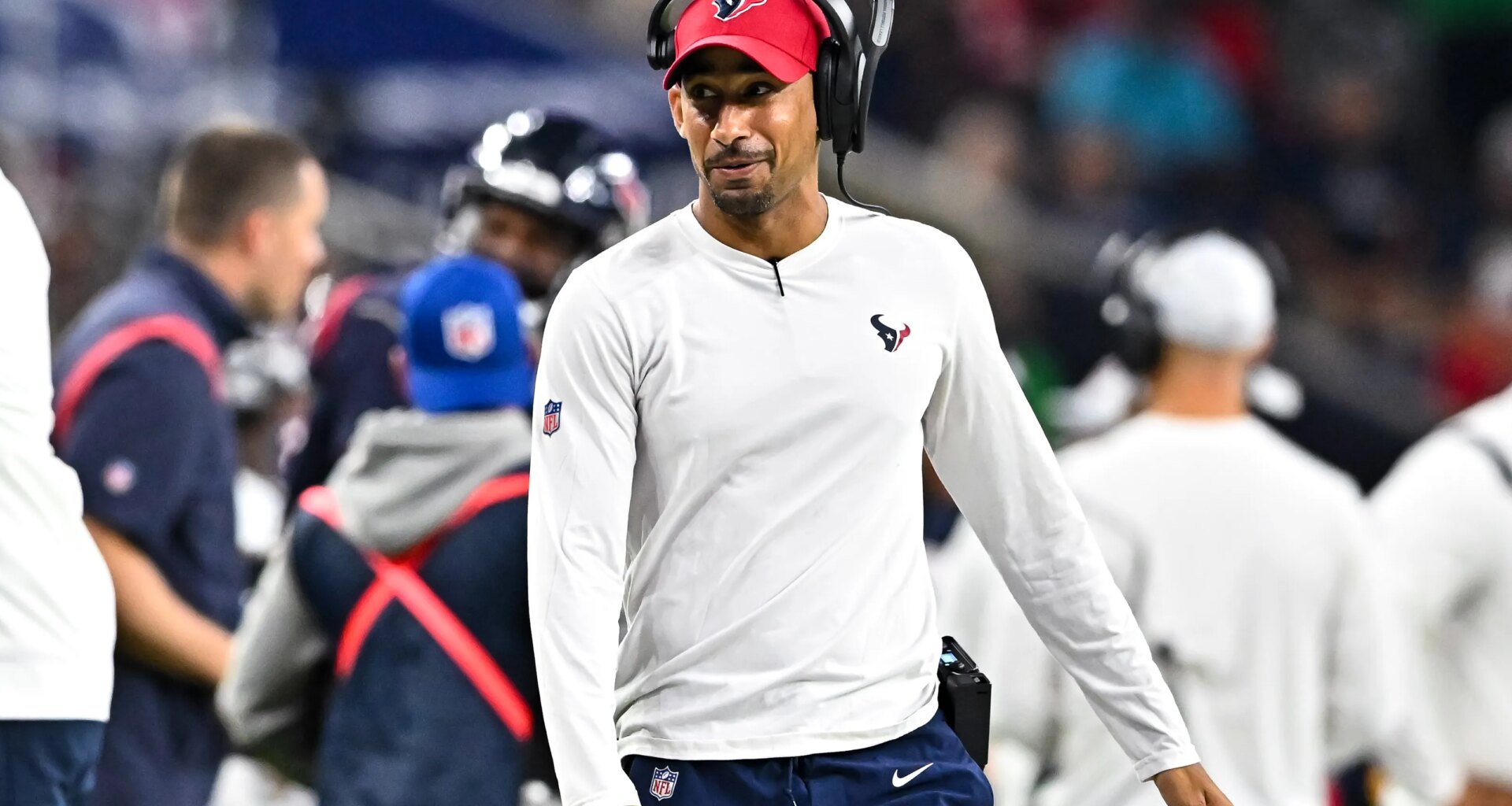 Arizona Cardinals request interview with Texans' Dino Vasso for DC job