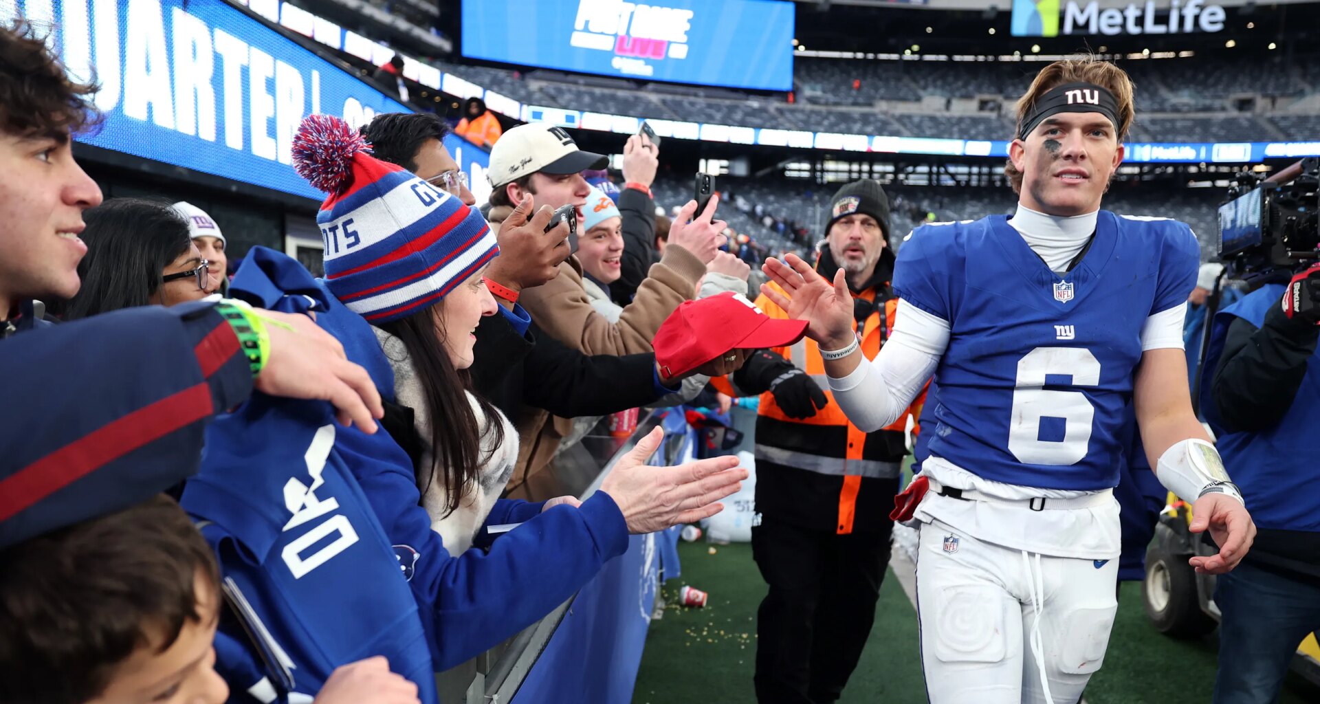 'Supporting Jaxson Dart' named Giants' highest priority fix in 2026