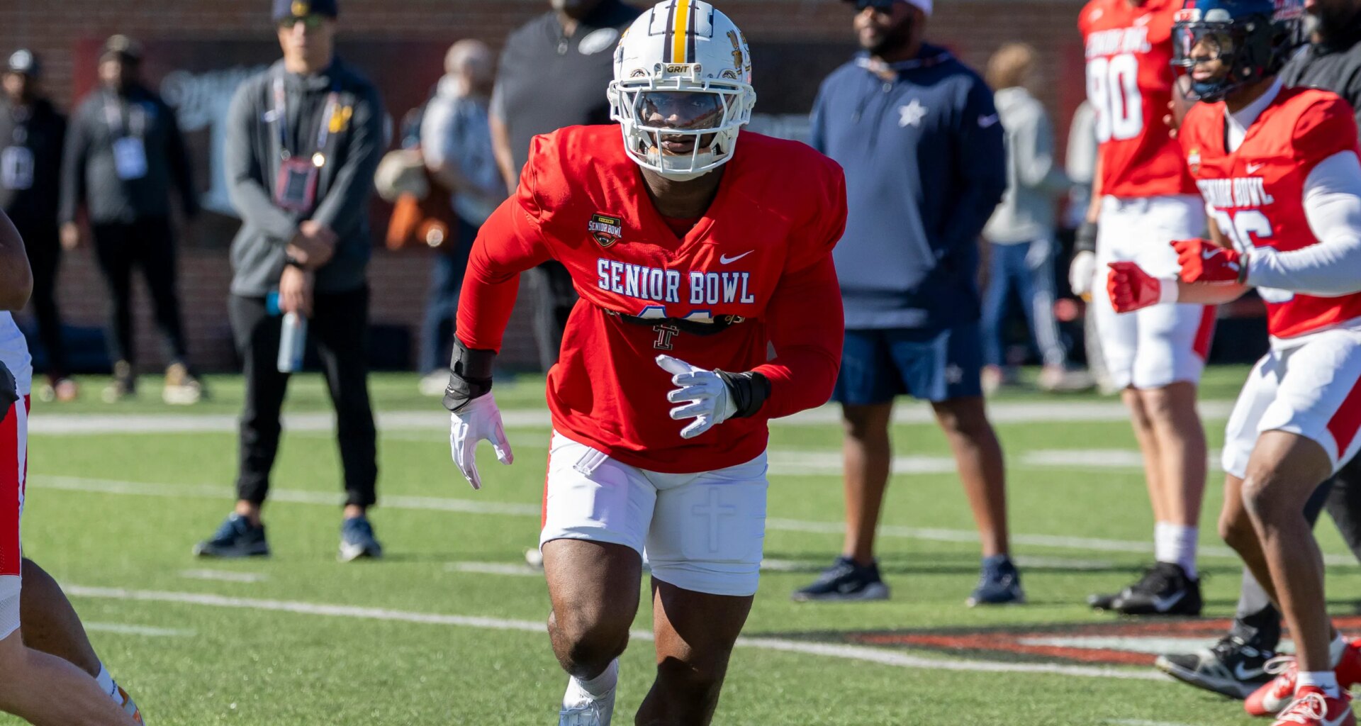 Senior Bowl standouts who may interest Colts