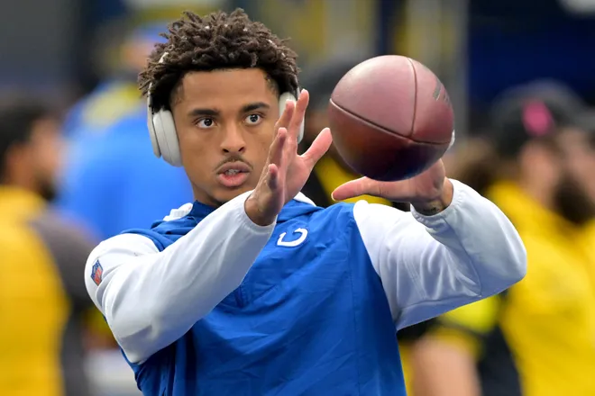 Sep 28, 2025; Inglewood, California, USA; Indianapolis Colts wide receiver Josh Downs (1) warms up prior to the game against the Los Angeles Rams at SoFi Stadium. Mandatory Credit: Jayne Kamin-Oncea-Imagn Images