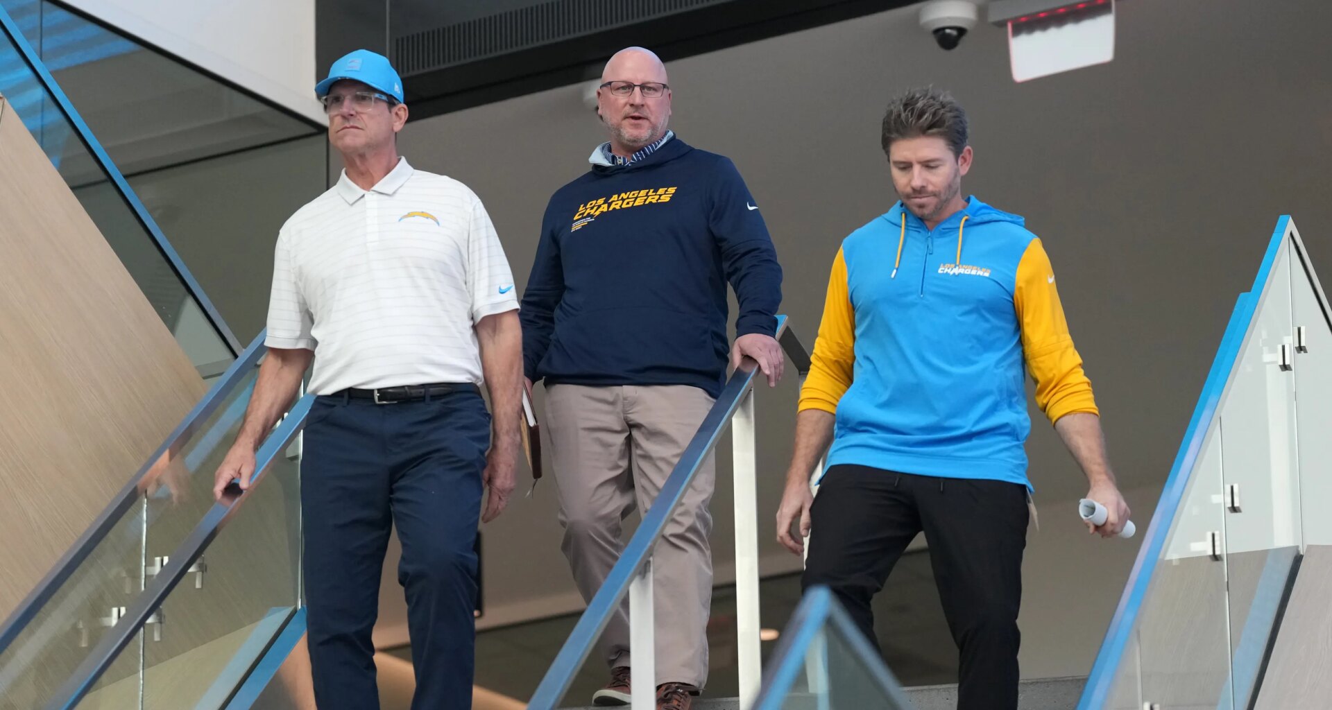 Analyst names 3 potential trade targets for Chargers this offseason