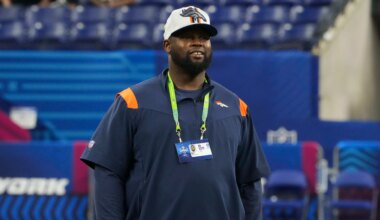 Cowboys sign Marcus Dixon as new DL coach