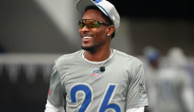 Shedeur Sanders can't stop throwing interceptions to Bears at Pro Bowl