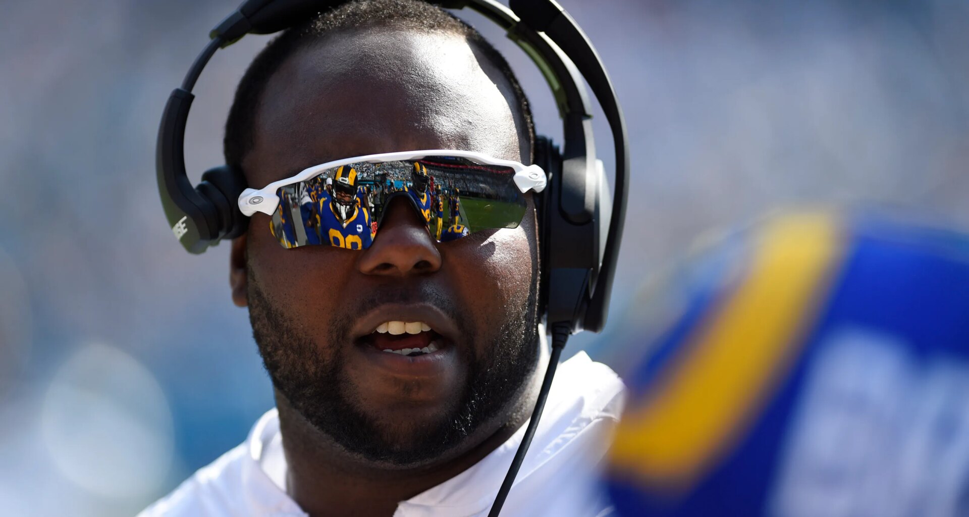 6 things to know about DL coach Eric Henderson