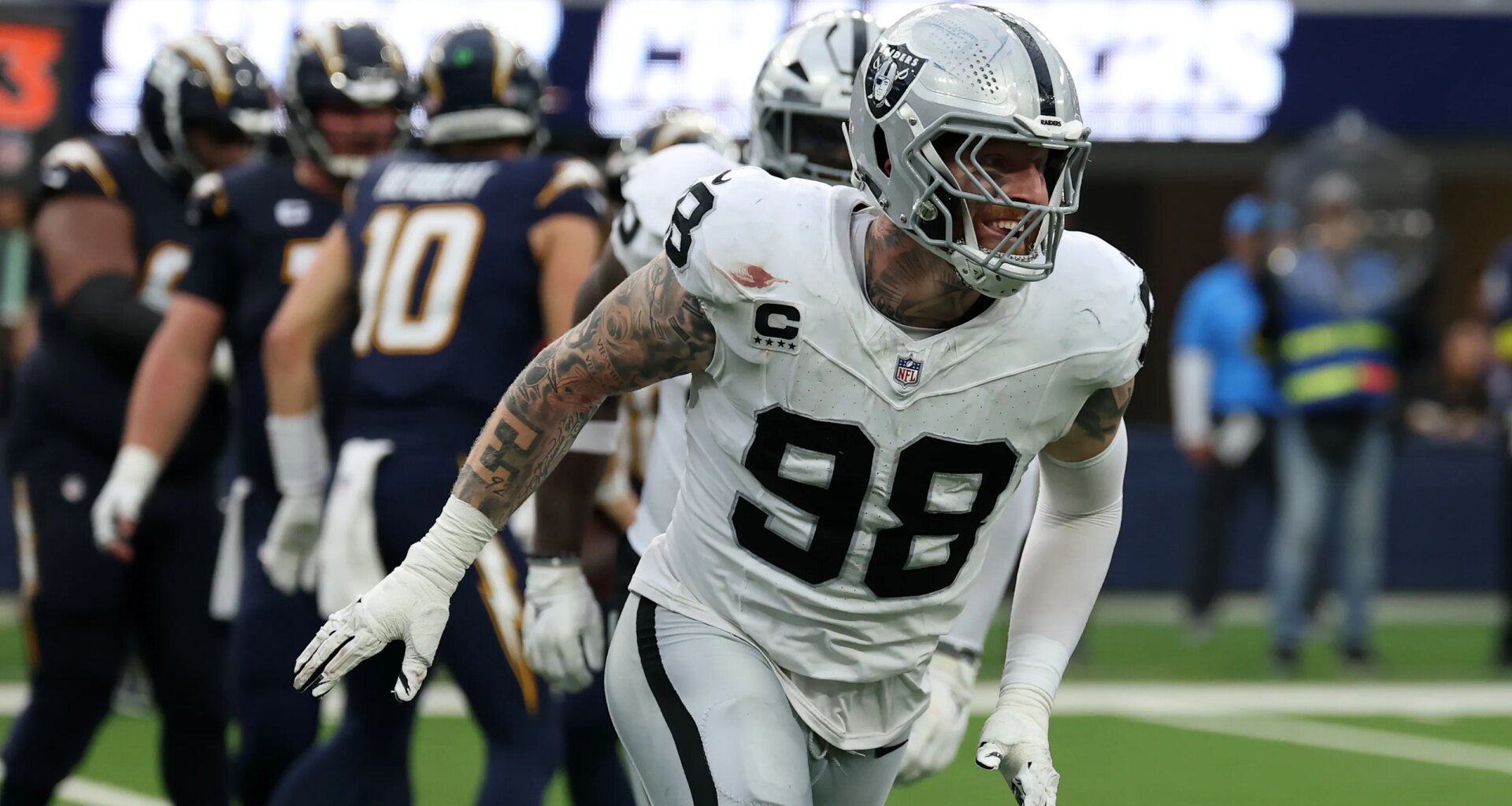 Maxx Crosby should be 49ers trade target