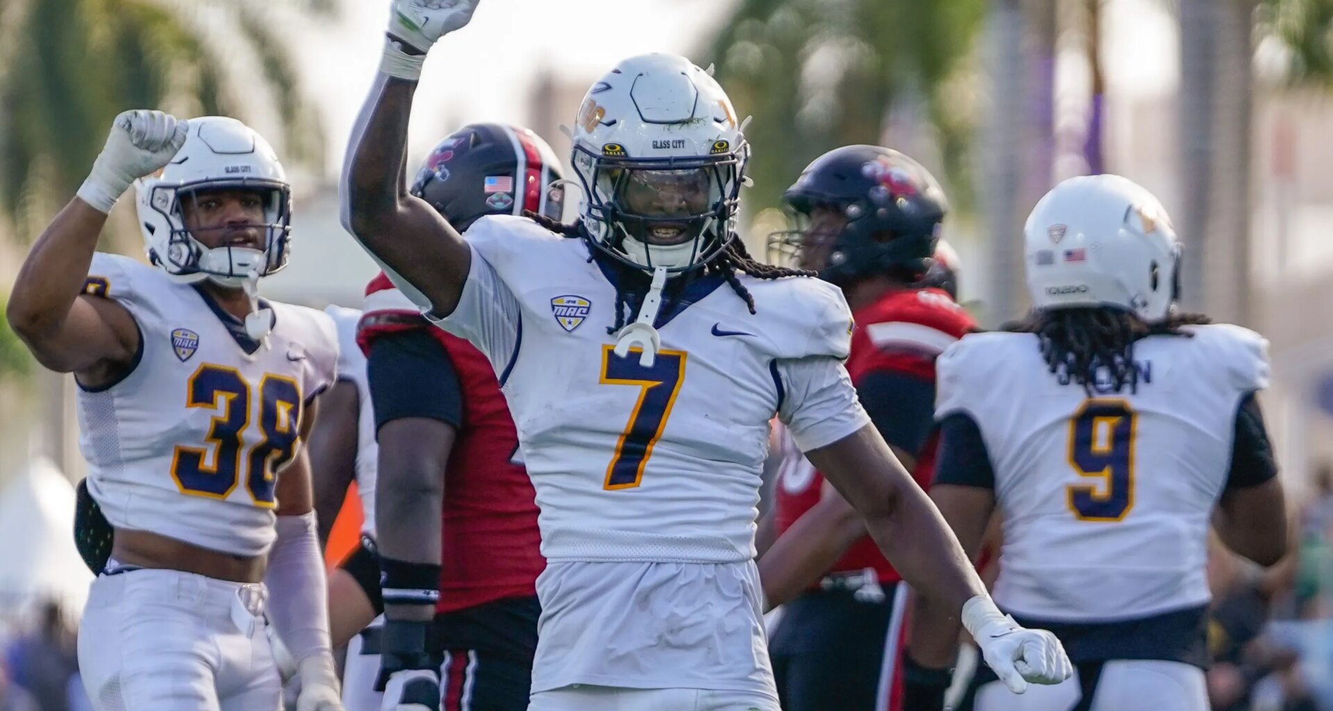 Denver Broncos make curious 1st-round pick