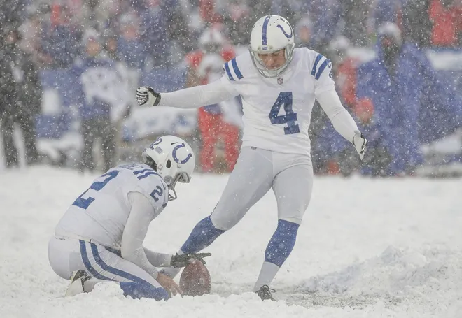 Indianapolis Colts kicker Adam Vinatieri (4) kicks a game-tying extra point against the Buffalo Bills late in the fourth quarter at New Era Field in Orchard Park, N.Y., on Sunday, Dec. 10, 2017.
Coltsbills 2ndhalf Mk 015