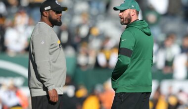 Chargers could hire former head coach in assistant role