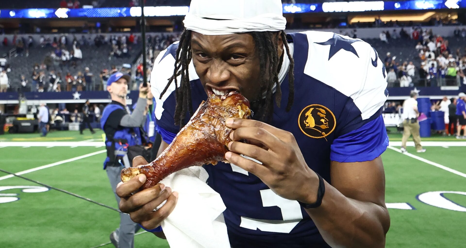 ESPN breaks news on Cowboys, Pickens, that's common knowledge to most