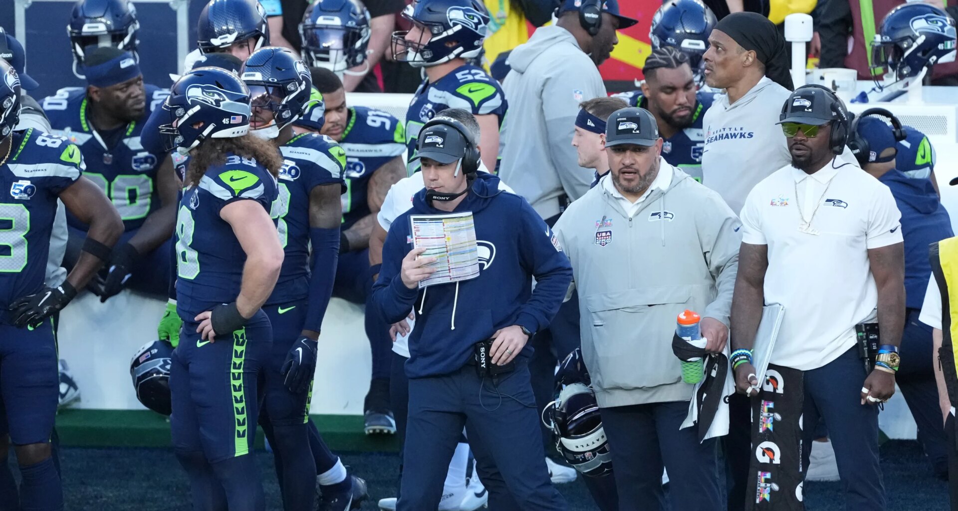 Former Texans HC's son to take over as new head coach with the Raiders