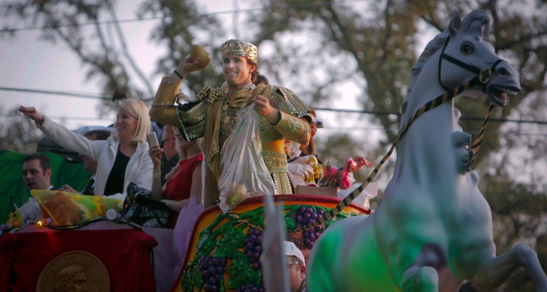 Saints QB Drew Brees to ride Krewe of Bacchus parade