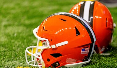 Browns promote Jeff Anderson; fourth defensive coach in two days